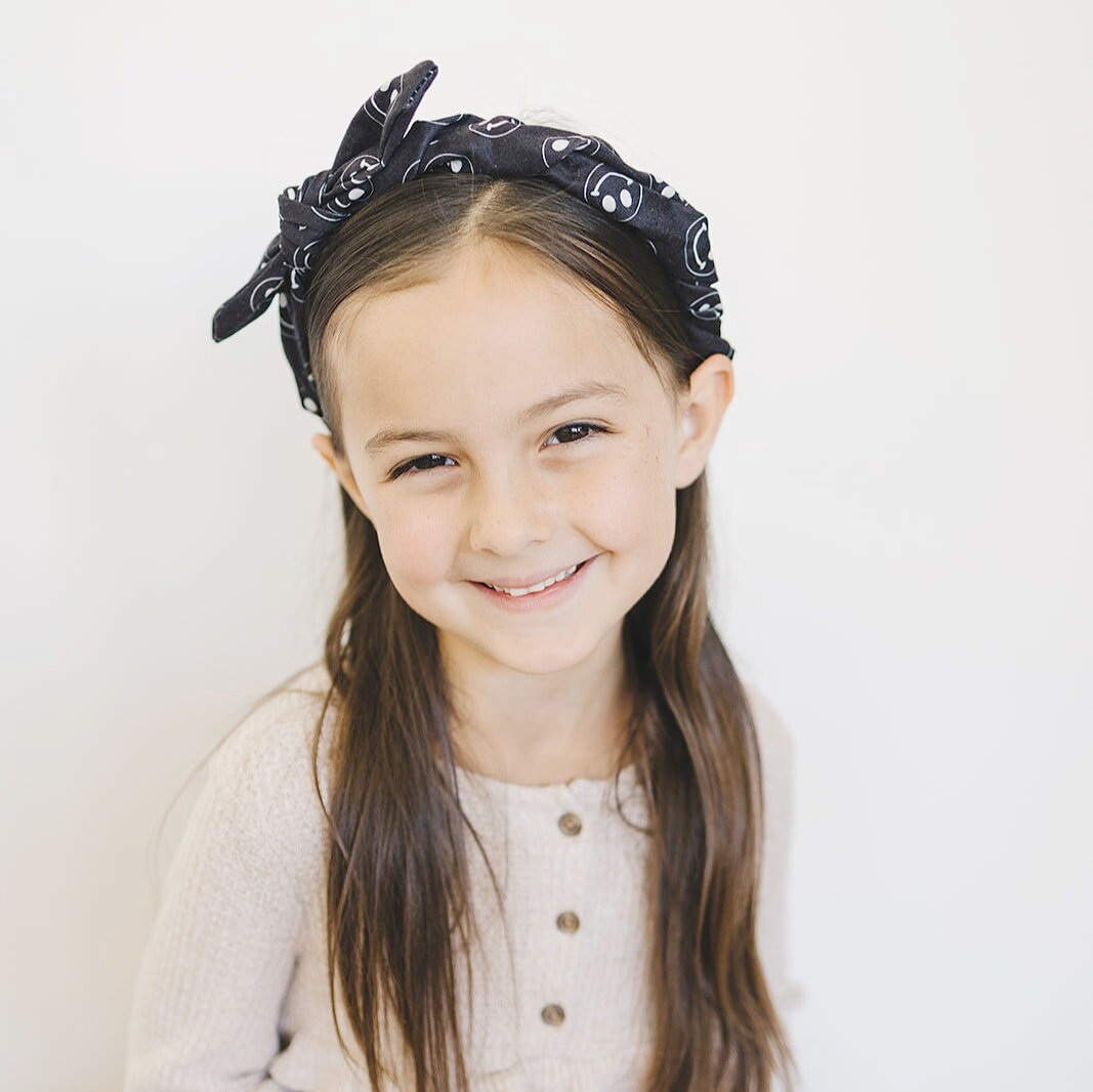 Black and White Smile Face Bow Hard Headband