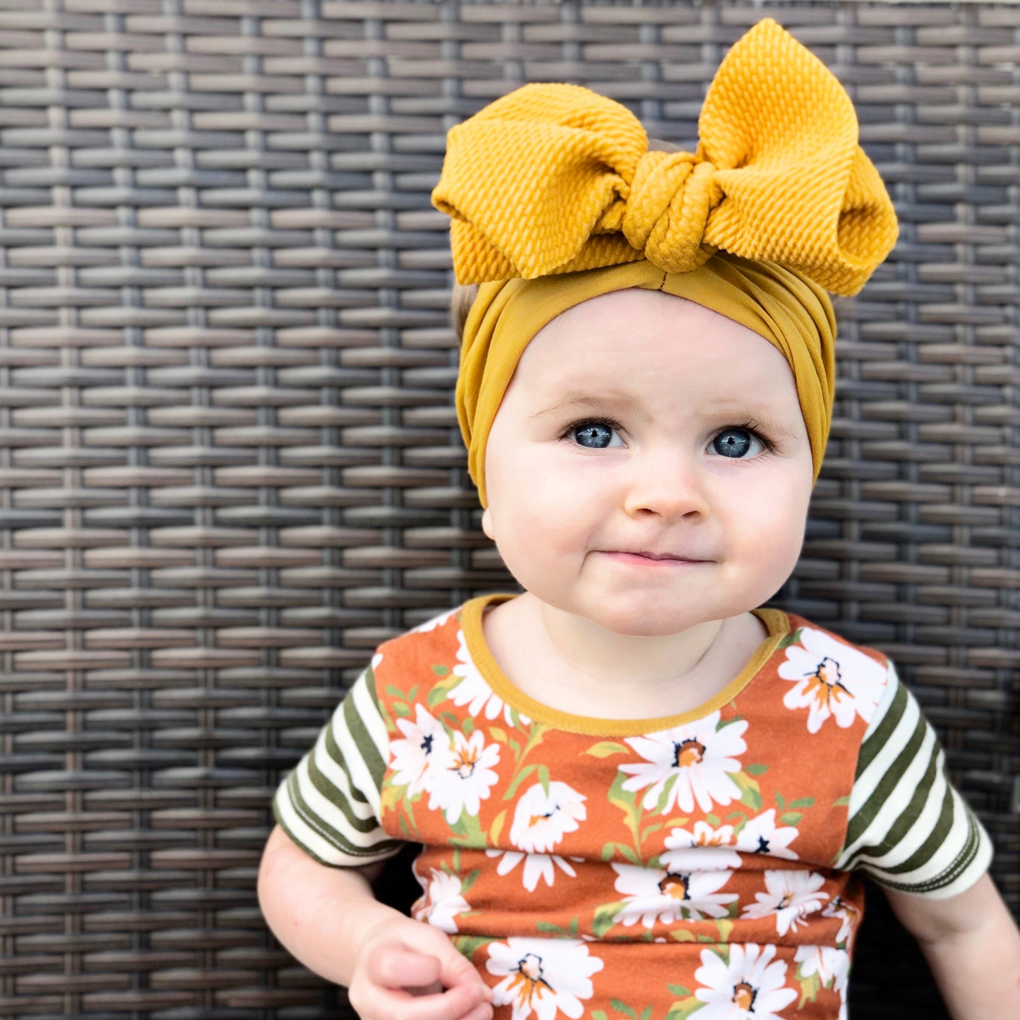 4.5” Loopy Texture Bow Baby Nylon Headbands