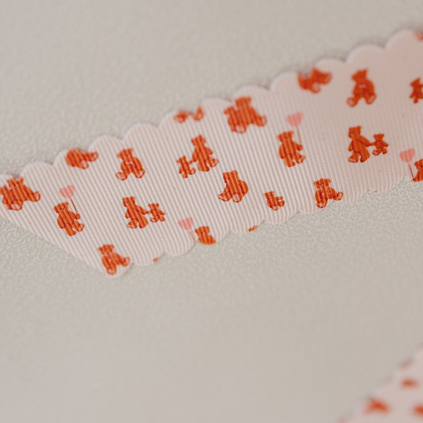 Teddy Bear Love Scallop Long Ribbon Bow