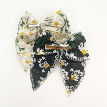 Embroidered Daisy Linen Hair Bows