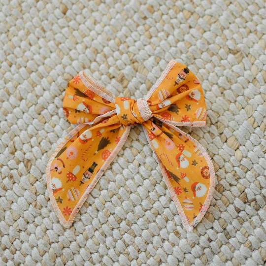 4" Christmas Ornament Serged Cotton Hair Bow