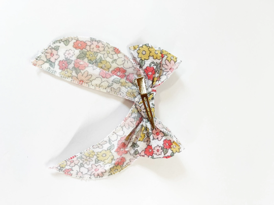 Tiny Trendy Floral Serged Bow