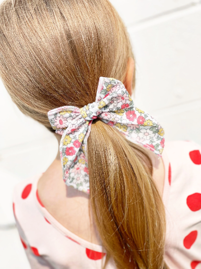 Tiny Trendy Floral Serged Bow
