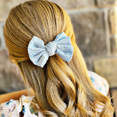 Gray Clip 3.5" Ribbed Loopy Bows - Golden Dot Lane