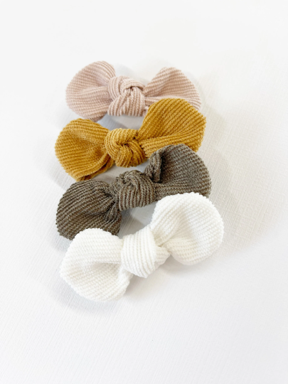 Twisted Round Corduroy Bows