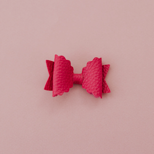 2.5" Petite Scalloped Faux Leather Hair Bows