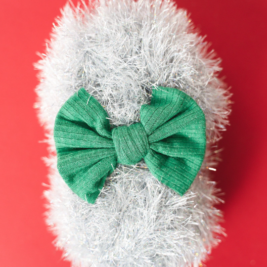 Emerald Green 3.5" Ribbed Loopy Bows - Golden Dot Lane