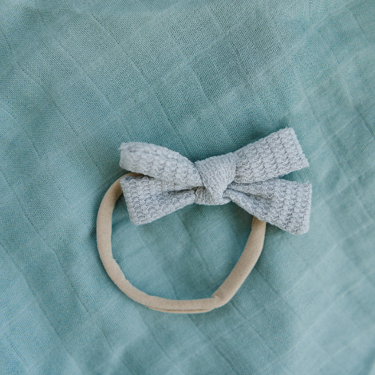 Double Bow Skinny Texture Hair Bow