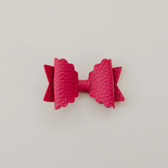 2.5" Petite Scalloped Faux Leather Hair Bows