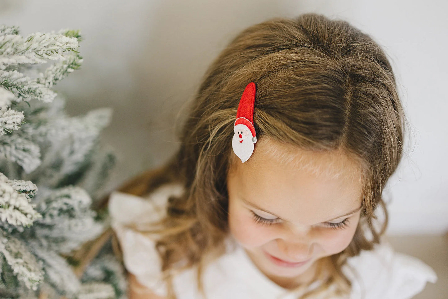 Embroidered Christmas Friends Snap Clip