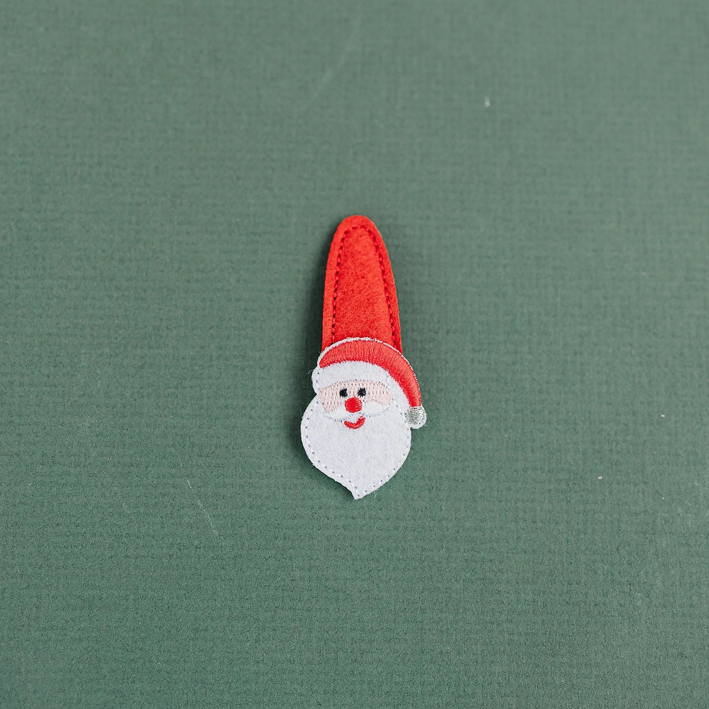 Embroidered Christmas Friends Snap Clip