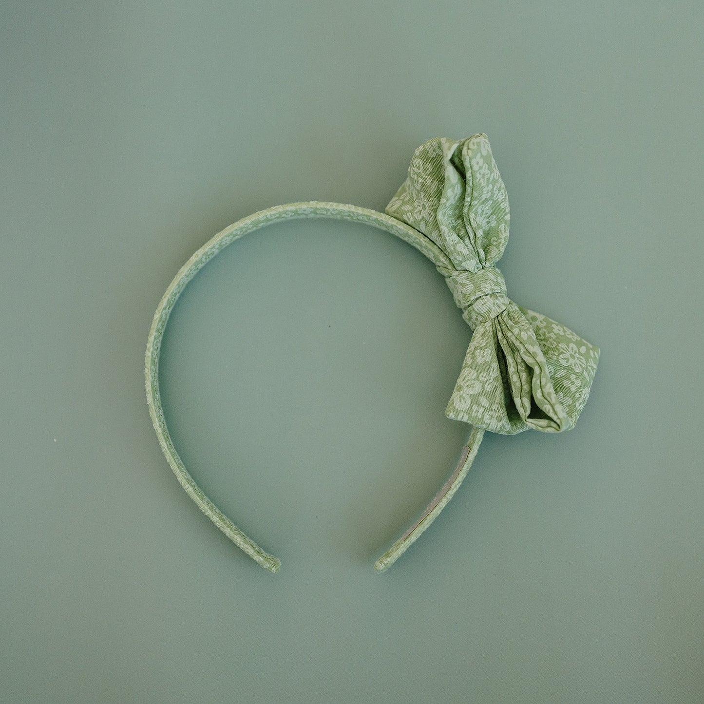 Green Monochrome Flowers Cotton Bow Hard Headband