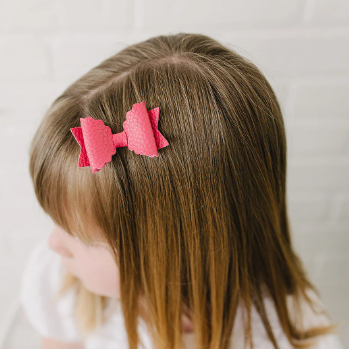2.5" Petite Scalloped Faux Leather Hair Bows