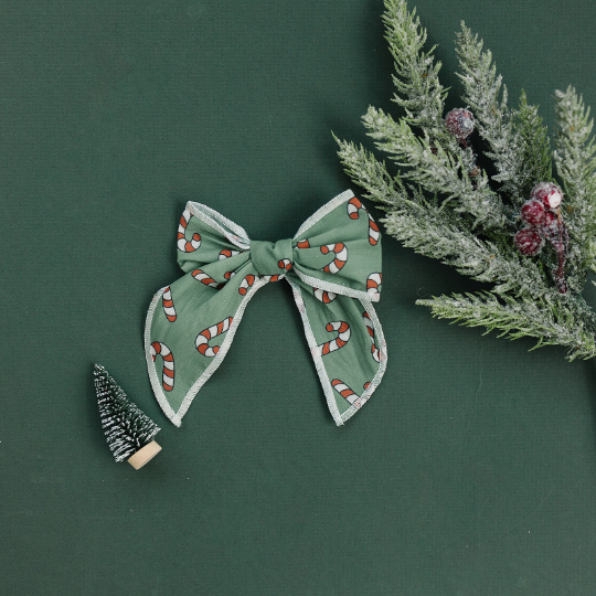 Green Candy Cane Serged 4" Cotton Bow