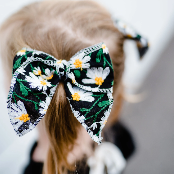 Embroidered Daisy Linen Hair Bows