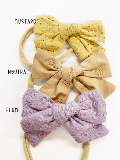 Trendy Winter Eyelet Hair Bows