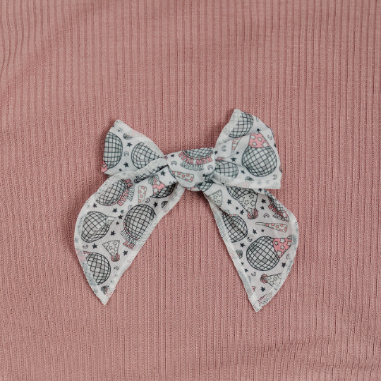 Happy New Year 2023 4" Serged Cotton Hair Bow