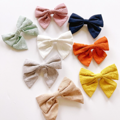 3.5” Dotted Linen Hair Bows