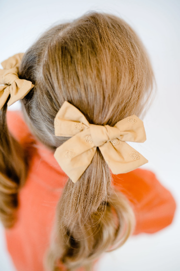 Trendy Winter Eyelet Hair Bows