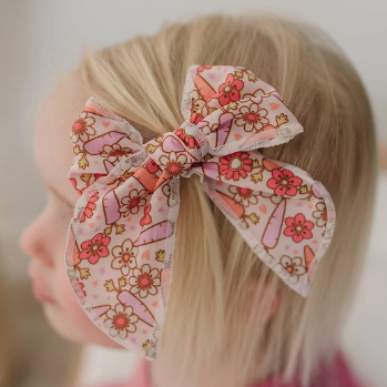 4" Spring Floral and Carrot Serged Hair Bow