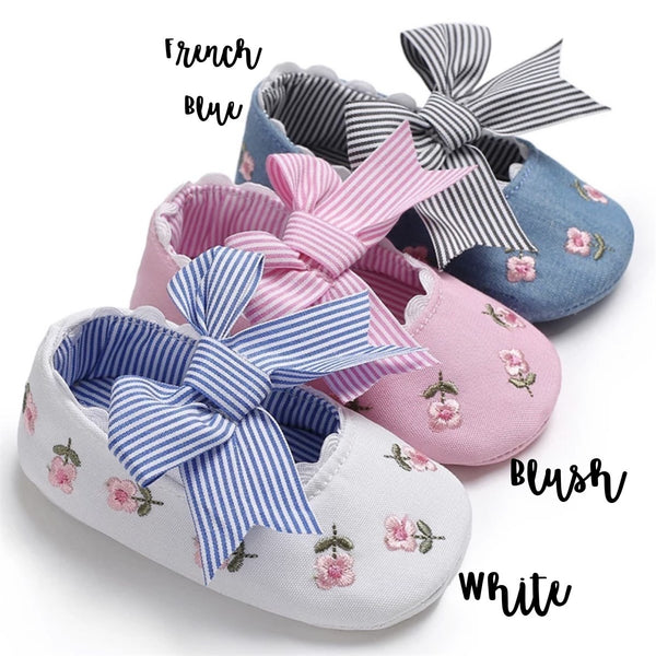 Floral Embroidered Baby Shoes - Golden Dot Lane